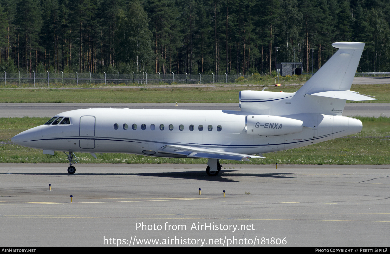 Aircraft Photo of G-ENXA | Dassault Falcon 900EX | AirHistory.net #181806