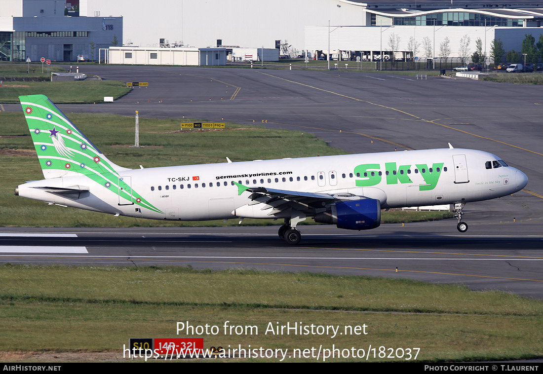 Aircraft Photo of TC-SKJ | Airbus A320-211 | Sky Airlines | AirHistory.net #182037