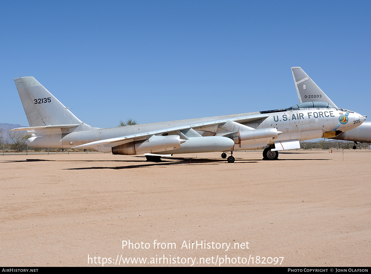 Aircraft Photo of 53-2135 / 32135 | Boeing EB-47E Stratojet | USA - Air Force | AirHistory.net #182097