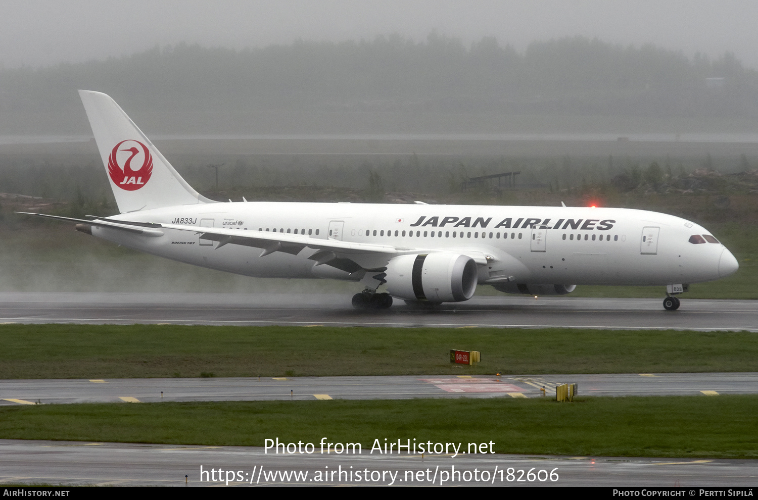 Aircraft Photo of JA833J | Boeing 787-8 Dreamliner | Japan Airlines - JAL | AirHistory.net #182606