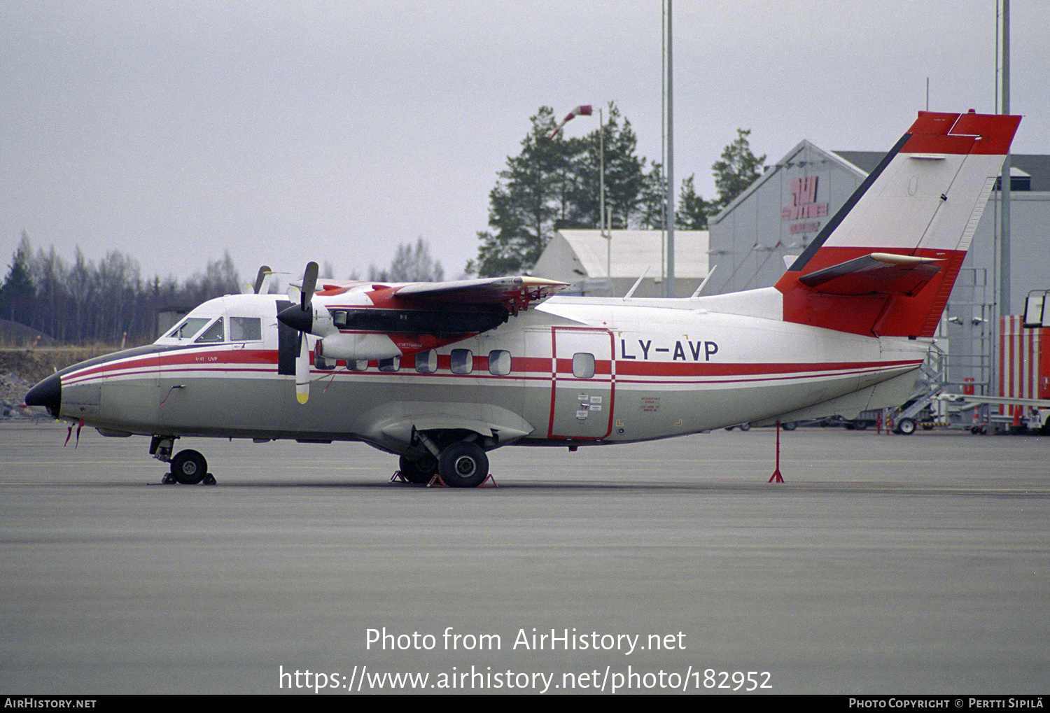 Aircraft Photo of LY-AVP | Let L-410UVP Turbolet | Apatas Air | AirHistory.net #182952