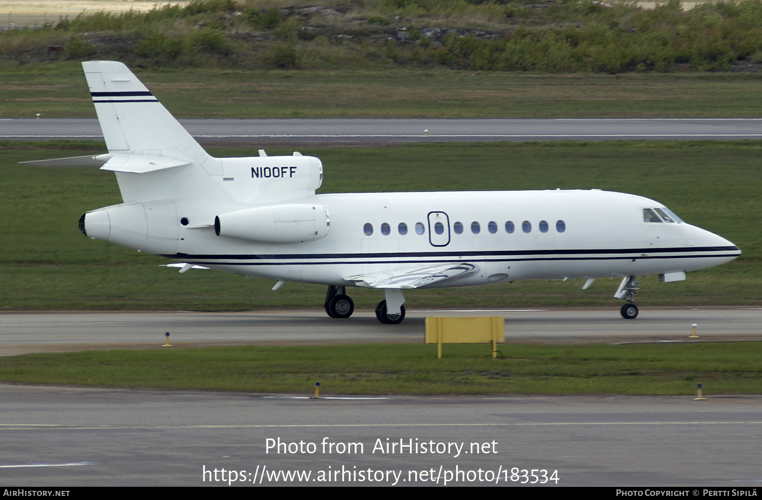 Aircraft Photo of N100FF | Dassault Falcon 900B | AirHistory.net #183534