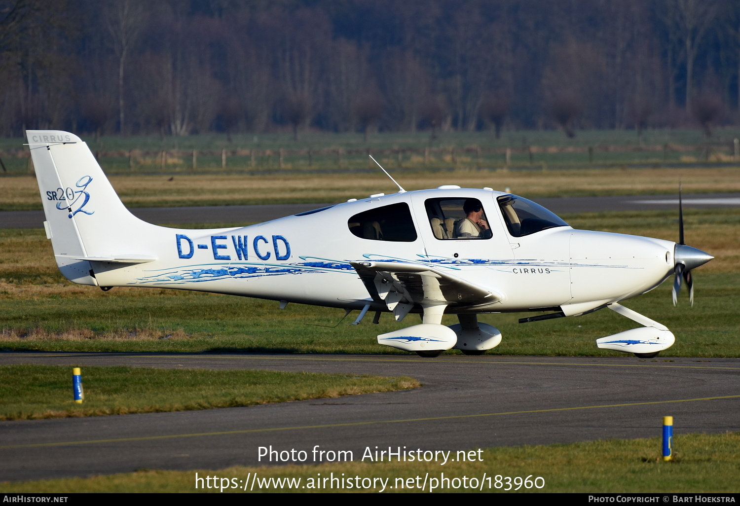 Aircraft Photo of D-EWCD | Cirrus SR-20 G2 | AirHistory.net #183960