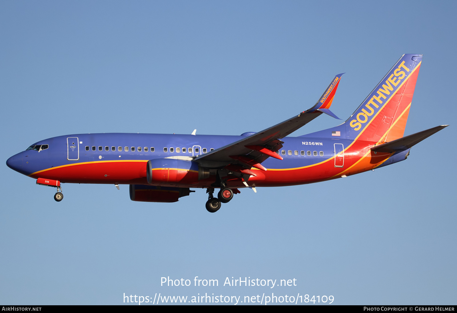 Aircraft Photo of N256WN | Boeing 737-7H4 | Southwest Airlines | AirHistory.net #184109