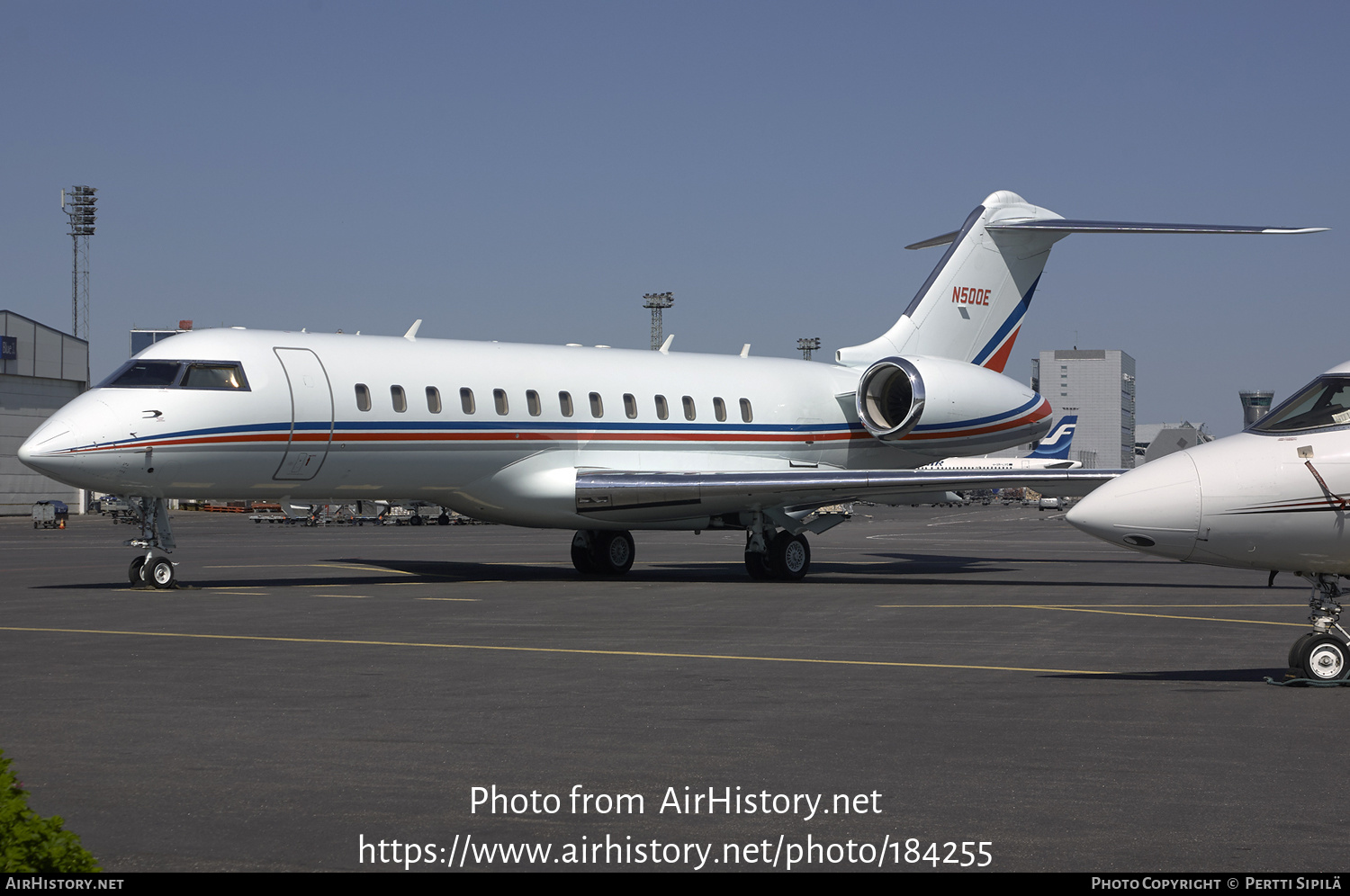 Aircraft Photo of N500E | Bombardier Global Express (BD-700-1A10) | AirHistory.net #184255