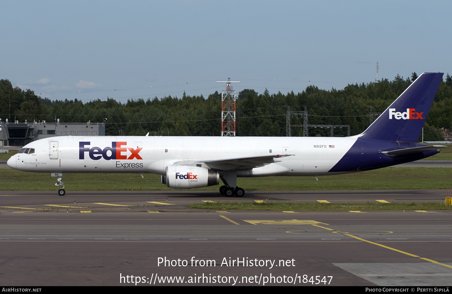 Aircraft Photo of N912FD | Boeing 757-28A(SF) | FedEx Express - Federal Express | AirHistory.net #184547