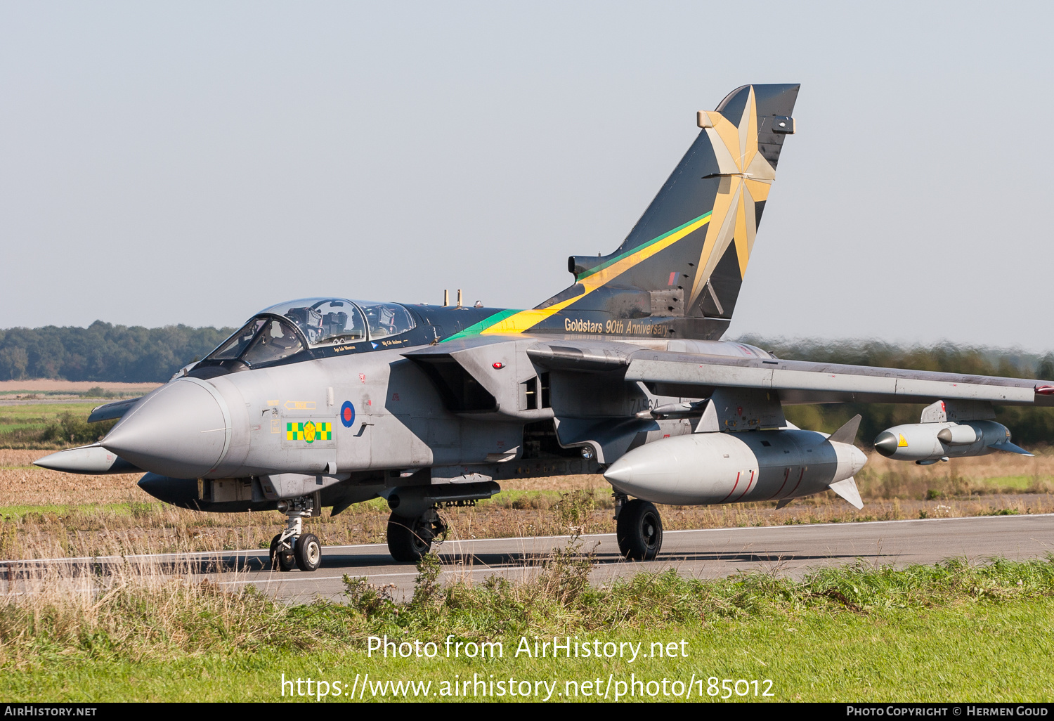 Aircraft Photo of ZA564 | Panavia Tornado GR4 | UK - Air Force | AirHistory.net #185012