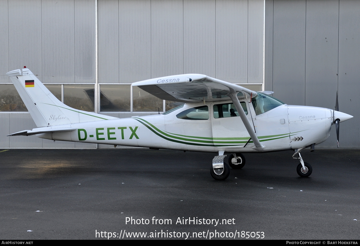 Aircraft Photo of D-EETX | Cessna 182K Skylane | AirHistory.net #185053