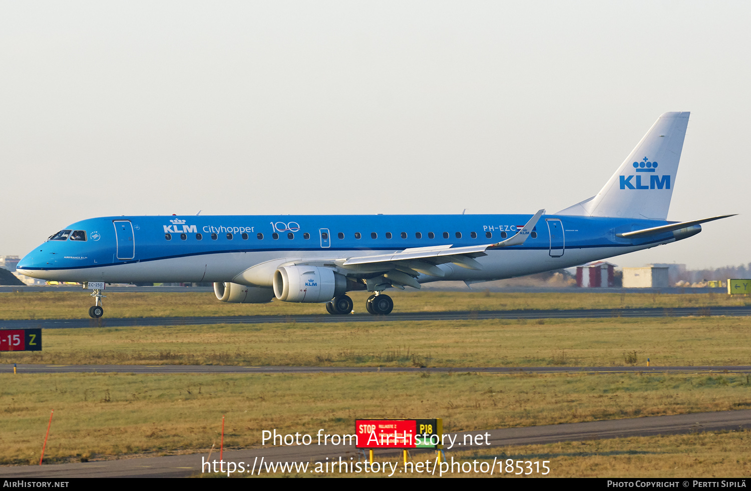 Aircraft Photo of PH-EZC | Embraer 190STD (ERJ-190-100STD) | KLM Cityhopper | AirHistory.net #185315