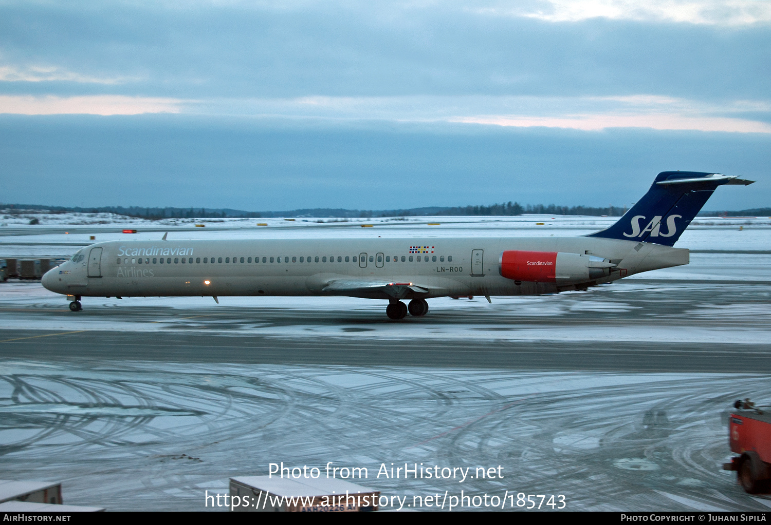 Aircraft Photo of LN-ROO | McDonnell Douglas MD-81 (DC-9-81) | Scandinavian Airlines - SAS | AirHistory.net #185743