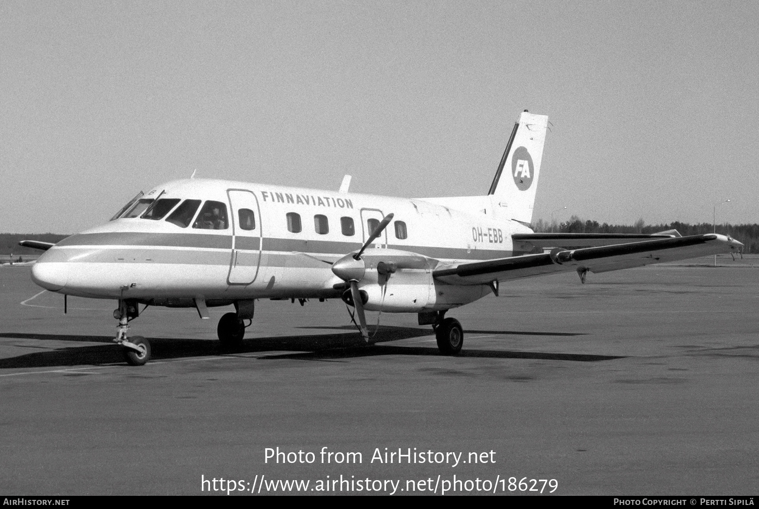 Aircraft Photo of OH-EBB | Embraer EMB-110P1 Bandeirante | Finnaviation | AirHistory.net #186279