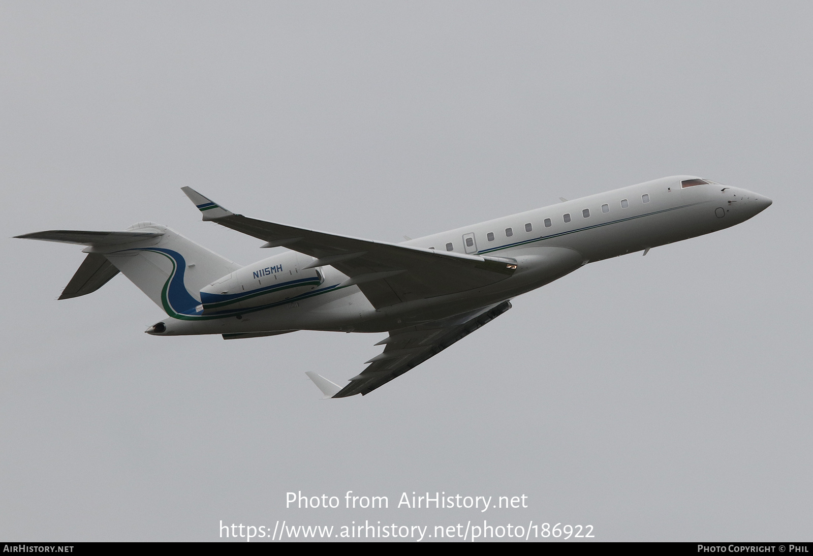 Aircraft Photo of N115MH | Bombardier Global 6000 (BD-700-1A10) | AirHistory.net #186922