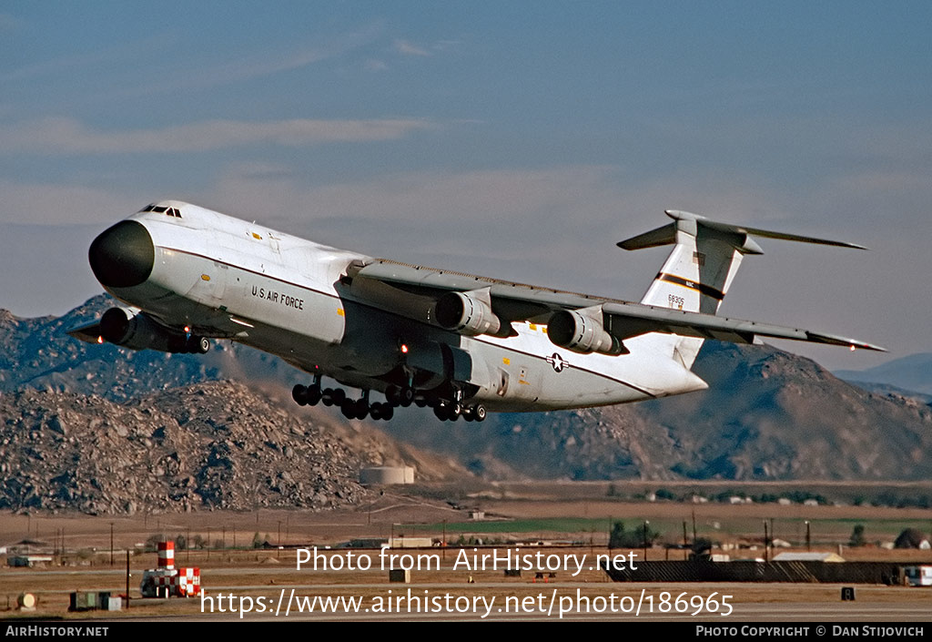 Aircraft Photo of 66-8305 / 68305 | Lockheed C-5A Galaxy (L-500) | USA - Air Force | AirHistory.net #186965