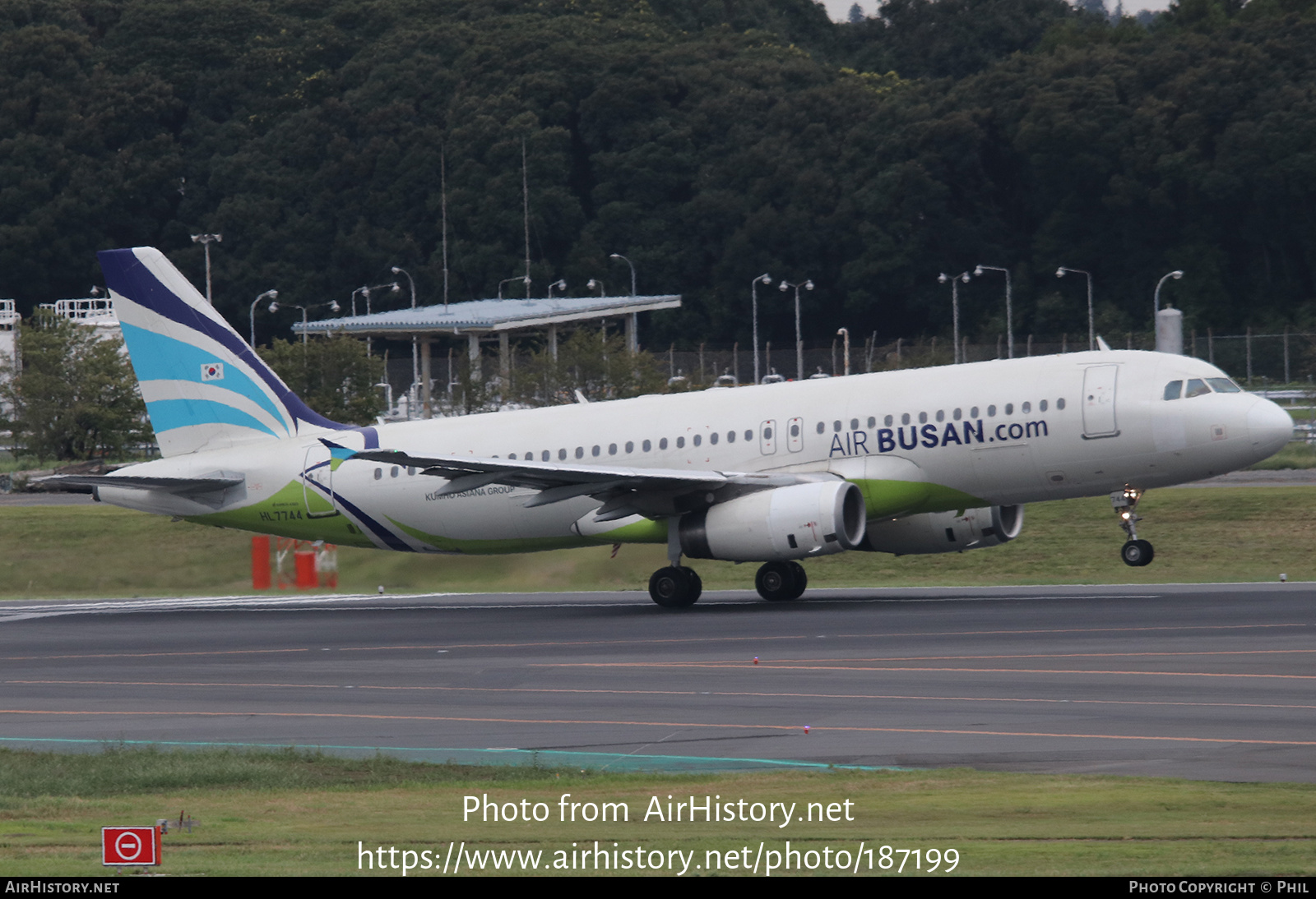 Aircraft Photo of HL7744 | Airbus A320-232 | Air Busan | AirHistory.net #187199