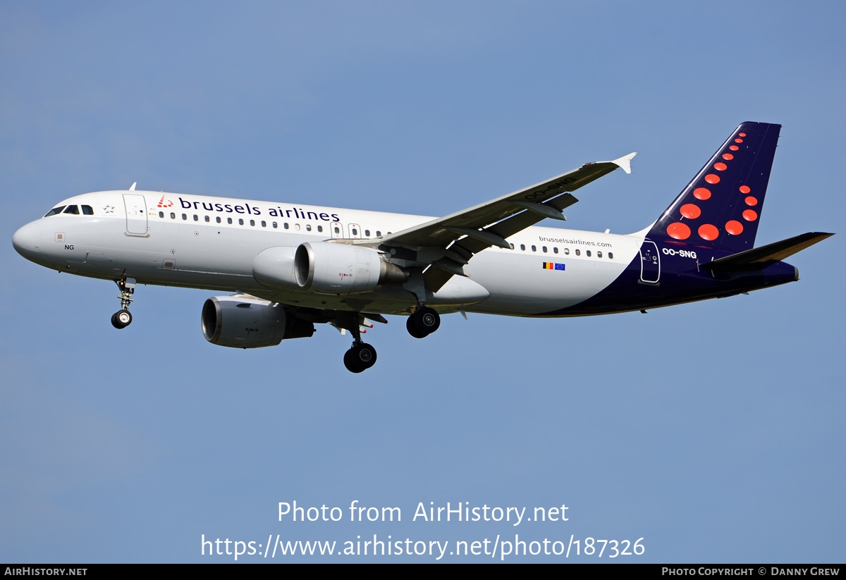 Aircraft Photo of OO-SNG | Airbus A320-214 | Brussels Airlines | AirHistory.net #187326