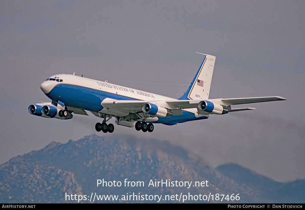 Aircraft Photo of 61-2671 / 12671 | Boeing C-135C Stratolifter | USA - Air Force | AirHistory.net #187466