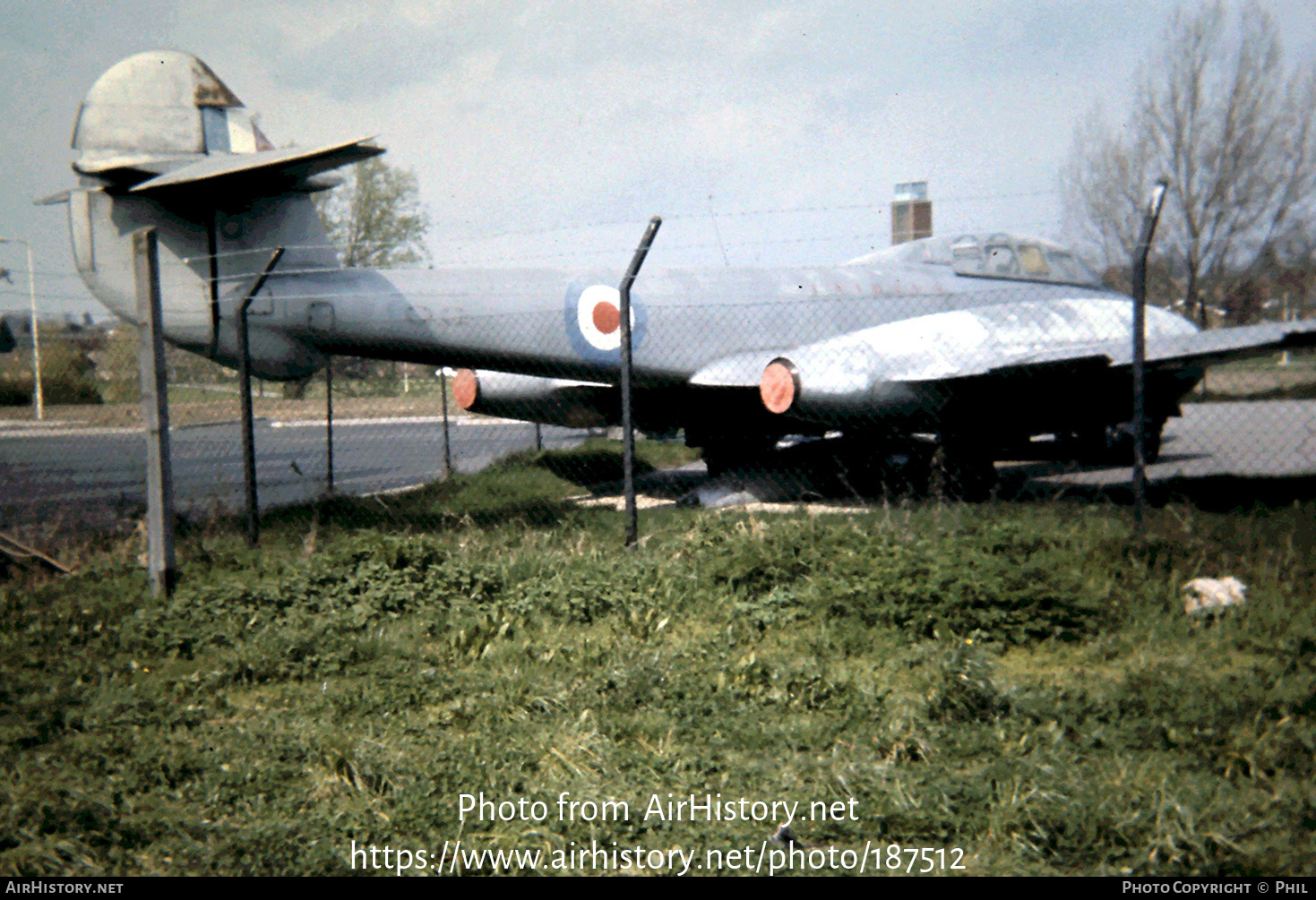 Aircraft Photo of WH132 | Gloster Meteor T7 | UK - Air Force | AirHistory.net #187512