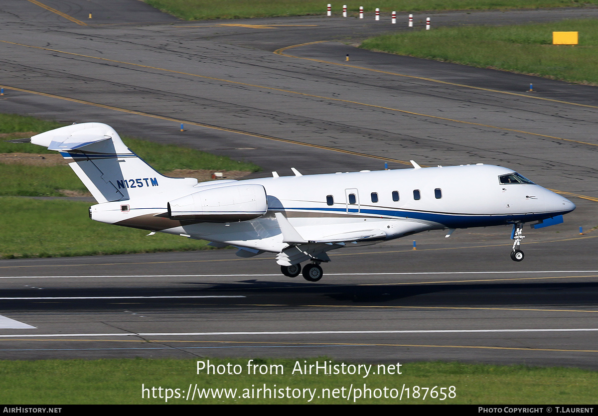 Aircraft Photo of N125TM | Bombardier Challenger 300 (BD-100-1A10) | AirHistory.net #187658