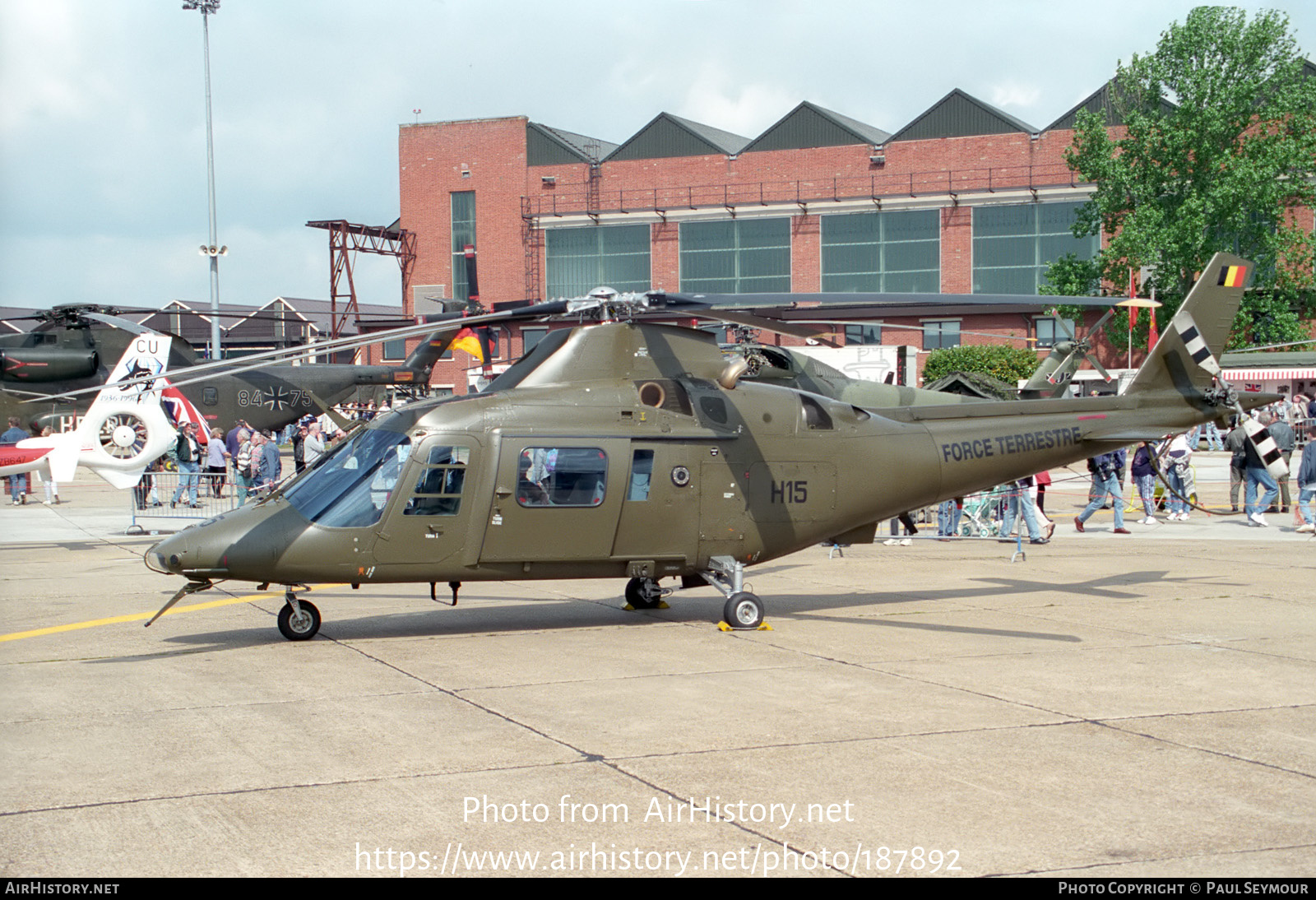 Aircraft Photo of H15 | Agusta A-109HO (A-109BA) | Belgium - Army | AirHistory.net #187892