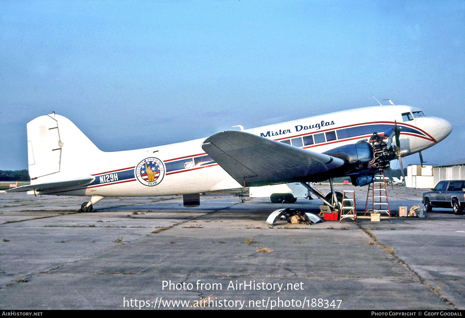 Aircraft Photo of N129H | Douglas DC-3A-197E | AirHistory.net #188347