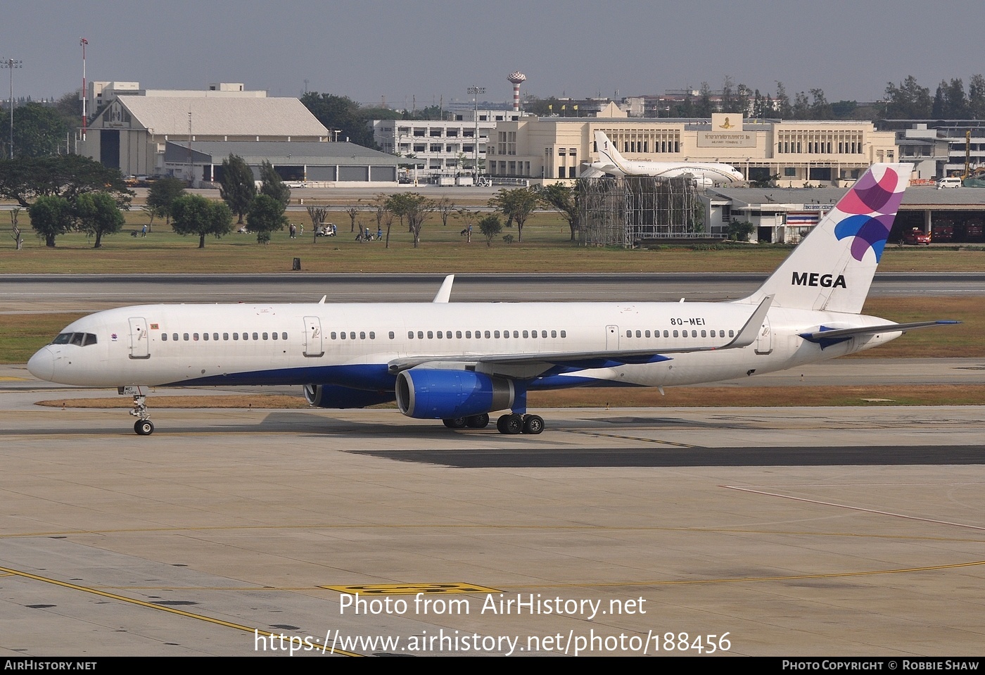 Aircraft Photo of 8Q-MEI | Boeing 757-204 | Mega Maldives Airlines | AirHistory.net #188456