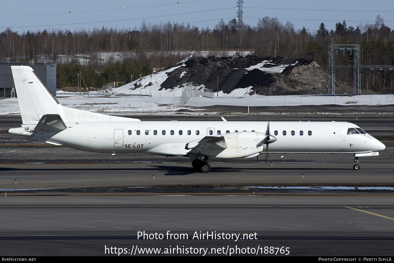 Aircraft Photo of SE-LOT | Saab 2000 | Golden Air | AirHistory.net #188765