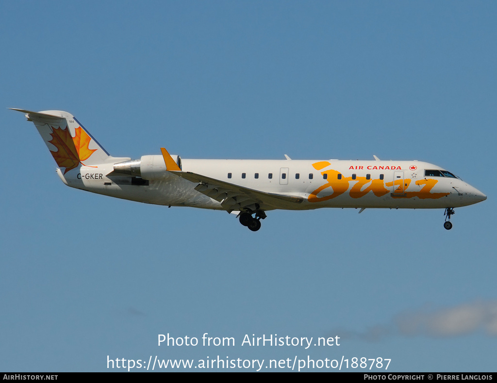 Aircraft Photo of C-GKER | Bombardier CRJ-200ER (CL-600-2B19) | Air Canada Jazz | AirHistory.net #188787