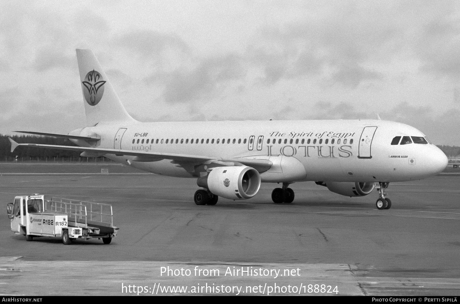 Aircraft Photo of SU-LBB | Airbus A320-212 | Lotus Air | AirHistory.net #188824