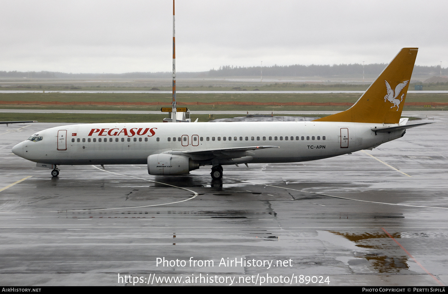 Aircraft Photo of TC-APN | Boeing 737-86N | Pegasus Airlines | AirHistory.net #189024