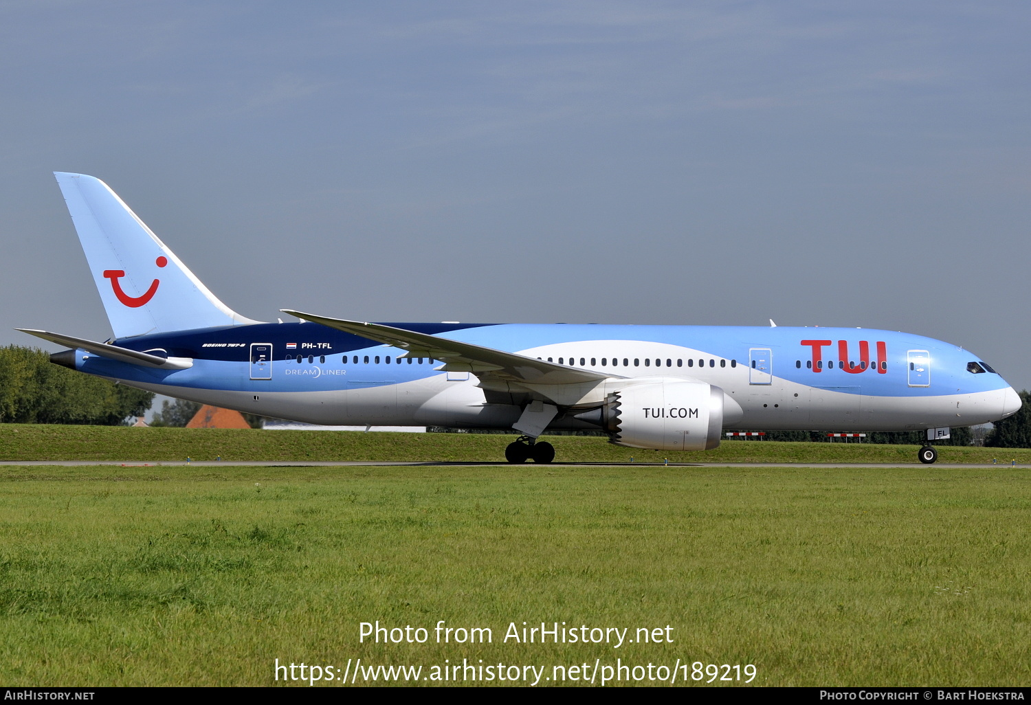 Aircraft Photo of PH-TFL | Boeing 787-8 Dreamliner | TUI | AirHistory.net #189219