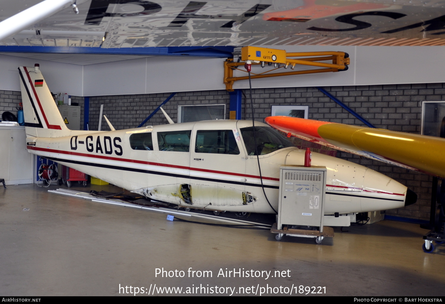 Aircraft Photo of D-GADS | Piper PA-39 Twin Comanche C/R | AirHistory.net #189221