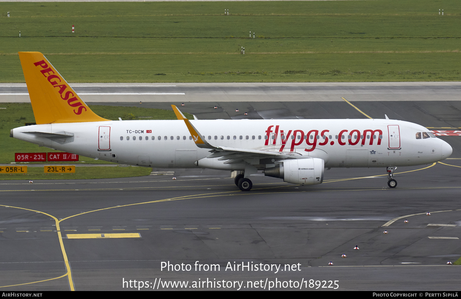 Aircraft Photo of TC-DCM | Airbus A320-214 | Pegasus Airlines | AirHistory.net #189225