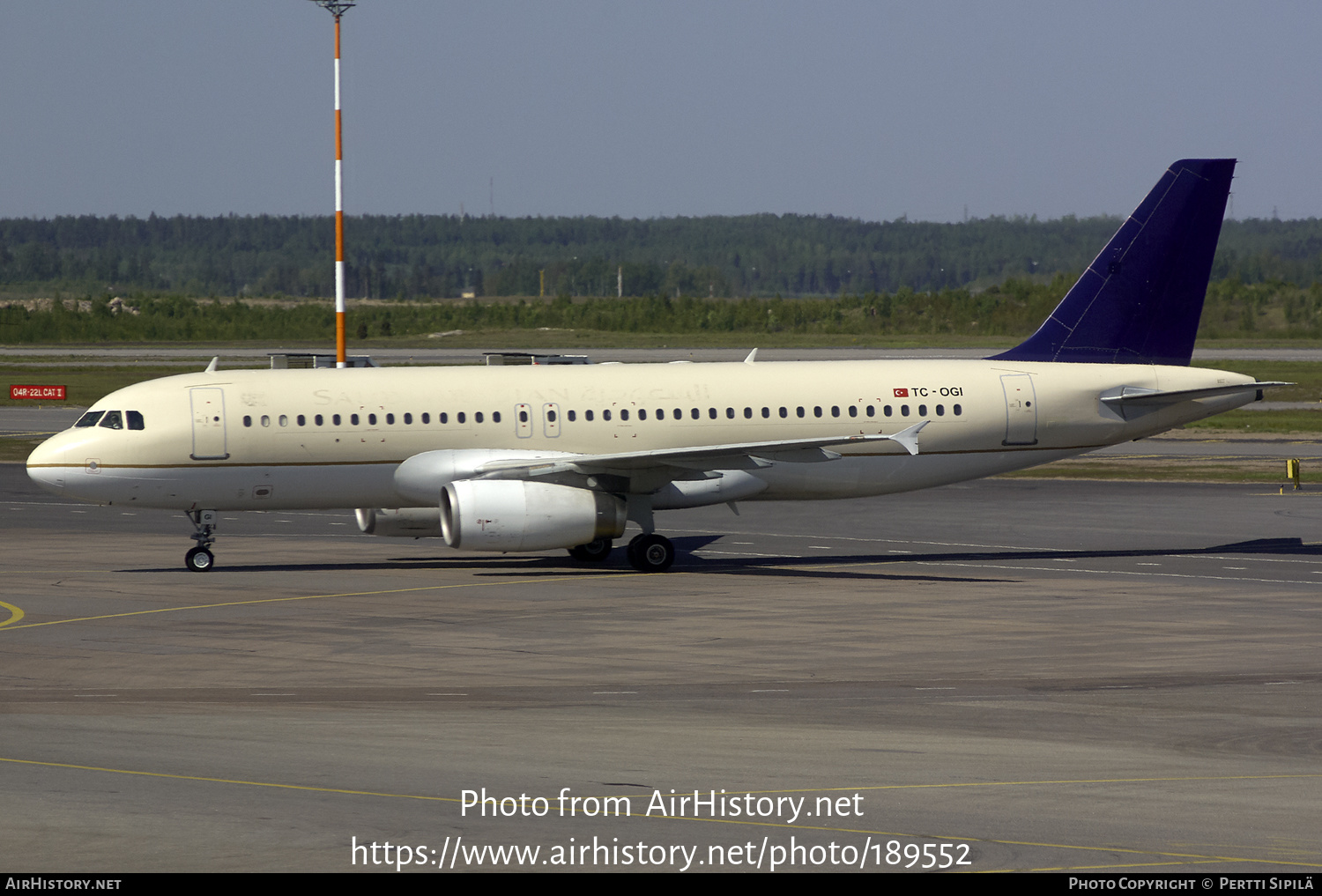 Aircraft Photo of TC-OGI | Airbus A320-232 | Atlasjet Airlines | AirHistory.net #189552