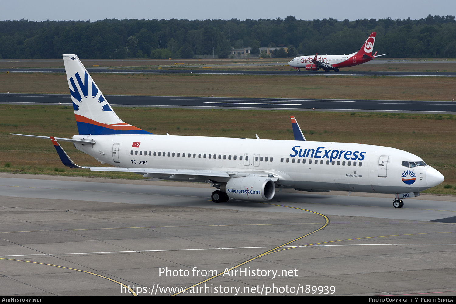 Aircraft Photo of TC-SNG | Boeing 737-8HC | SunExpress | AirHistory.net #189939