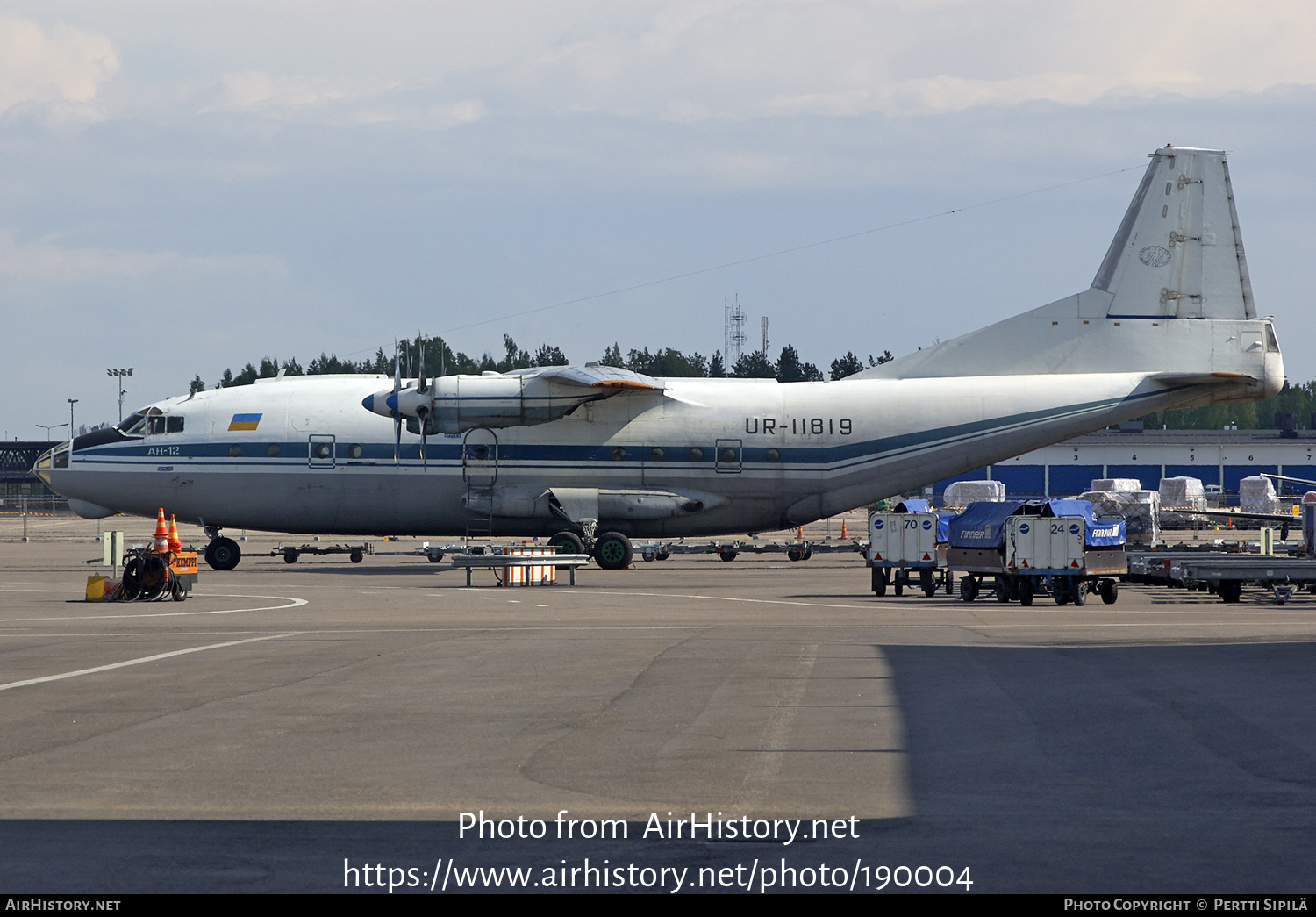 Aircraft Photo of UR-11819 | Antonov An-12BP | Motor Sich | AirHistory.net #190004