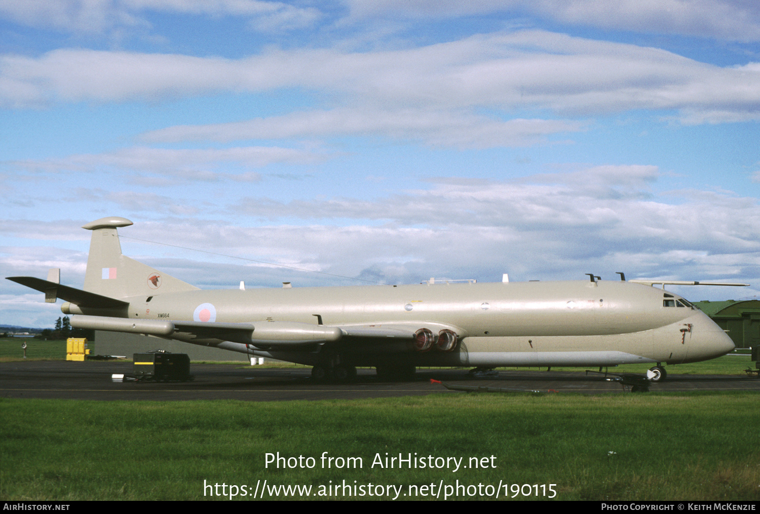 Aircraft Photo of XW664 | Hawker Siddeley HS-801 Nimrod R.1P | UK - Air Force | AirHistory.net #190115