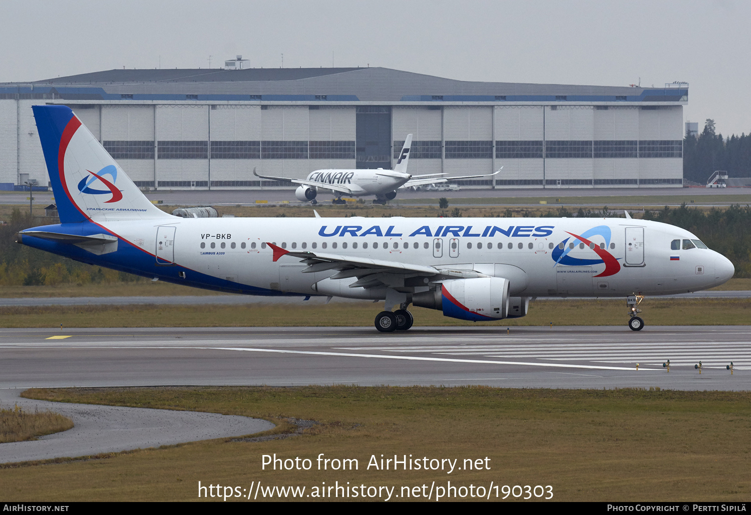 Aircraft Photo of VP-BKB | Airbus A320-214 | Ural Airlines | AirHistory.net #190303