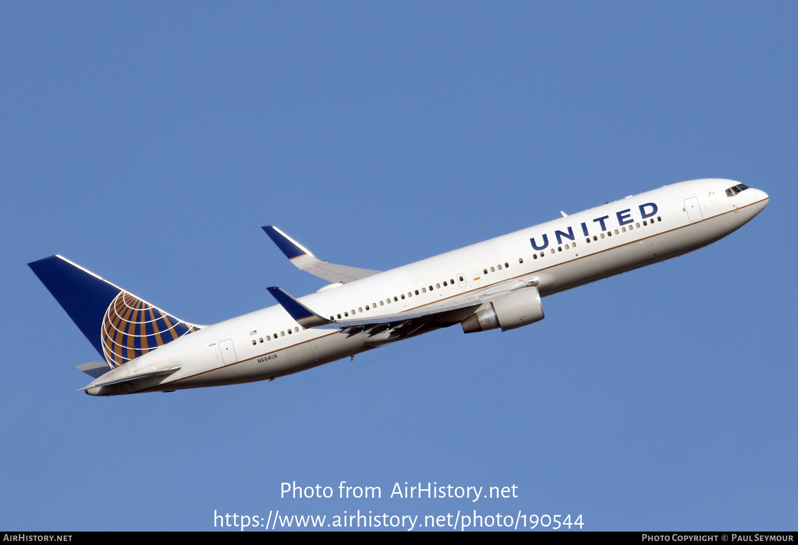 Aircraft Photo of N684UA | Boeing 767-3CB/ER | United Airlines | AirHistory.net #190544