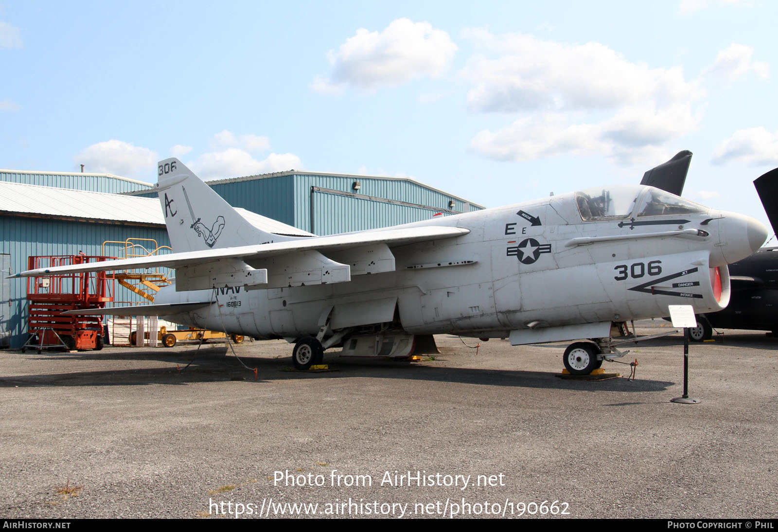 Aircraft Photo of 160613 | Vought A-7E Corsair II | USA - Navy | AirHistory.net #190662