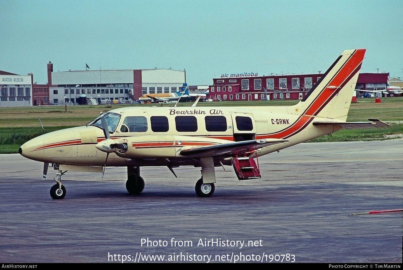 Aircraft Photo of C-GRNK | Piper PA-31-350 Navajo Chieftain | Bearskin Airlines | AirHistory.net #190783