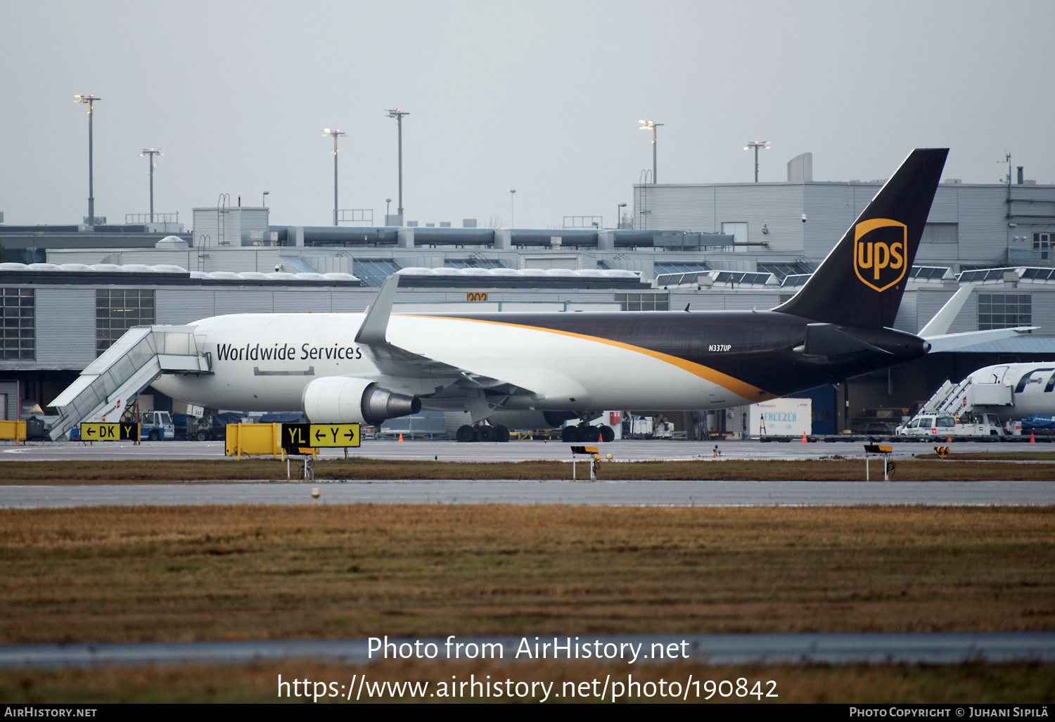 Aircraft Photo of N337UP | Boeing 767-34AF/ER | United Parcel Service - UPS | AirHistory.net #190842