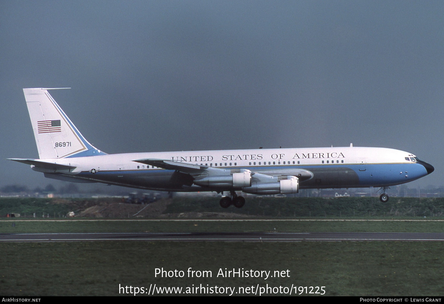 Aircraft Photo of 58-6971 / 86971 | Boeing VC-137B (707-153B) | USA - Air Force | AirHistory.net #191225
