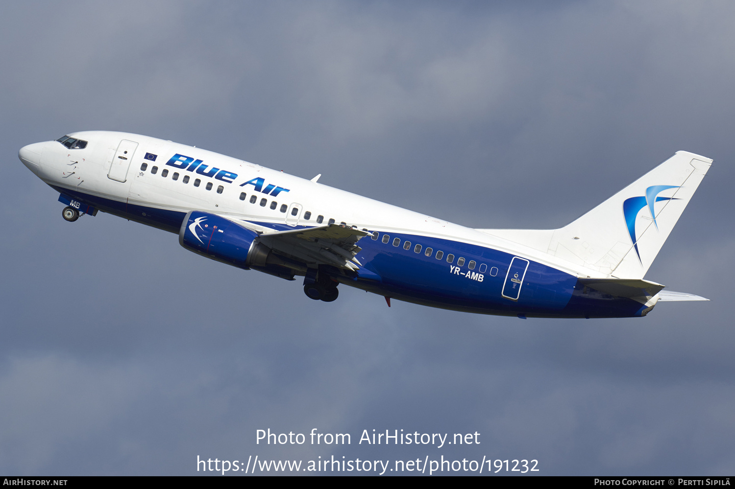 Aircraft Photo of YR-AMB | Boeing 737-530 | Blue Air | AirHistory.net #191232