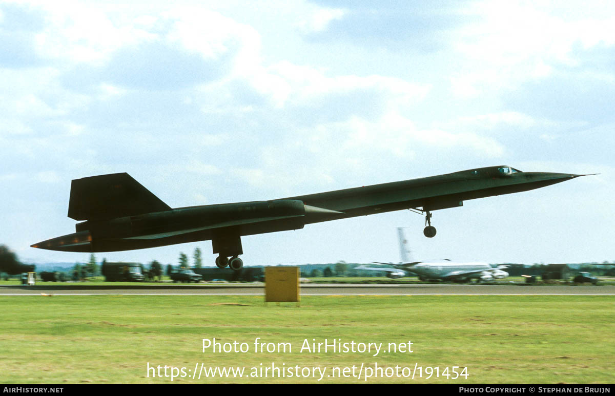 Aircraft Photo of 61-7960 / 17960 | Lockheed SR-71A Blackbird | USA - Air Force | AirHistory.net #191454