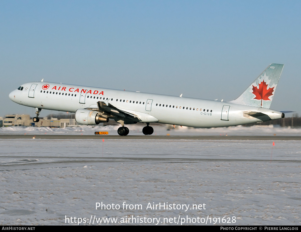 Aircraft Photo of C-GIUB | Airbus A321-211 | Air Canada | AirHistory.net #191628