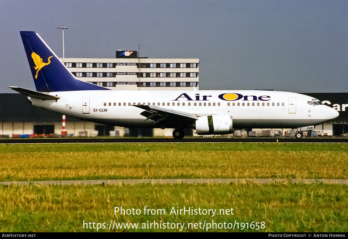 Aircraft Photo of EI-CLW | Boeing 737-3Y0 | Air One | AirHistory.net #191658