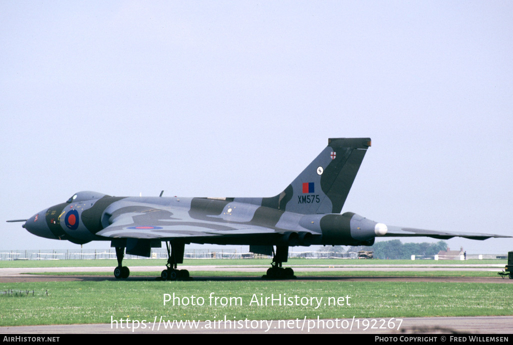 Aircraft Photo of XM575 | Avro 698 Vulcan B.2 | UK - Air Force | AirHistory.net #192267