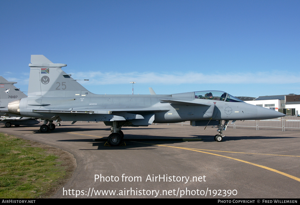 Aircraft Photo of 3925 | Saab JAS 39C Gripen | South Africa - Air Force | AirHistory.net #192390