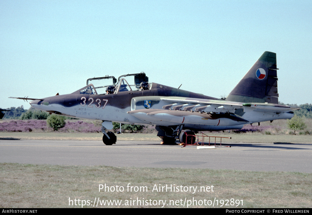 Aircraft Photo of 3237 | Sukhoi Su-25UBK | Czechoslovakia - Air Force | AirHistory.net #192891