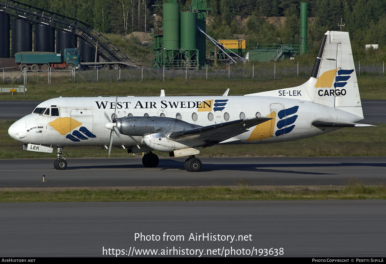 Aircraft Photo of SE-LEK | Hawker Siddeley HS-748 Srs2/244 | West Air Sweden | AirHistory.net #193638